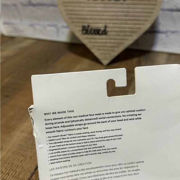 New Lululemon Double Strap Face Mask Black One Size NEW SEALED unisex - Picture 3 of 5